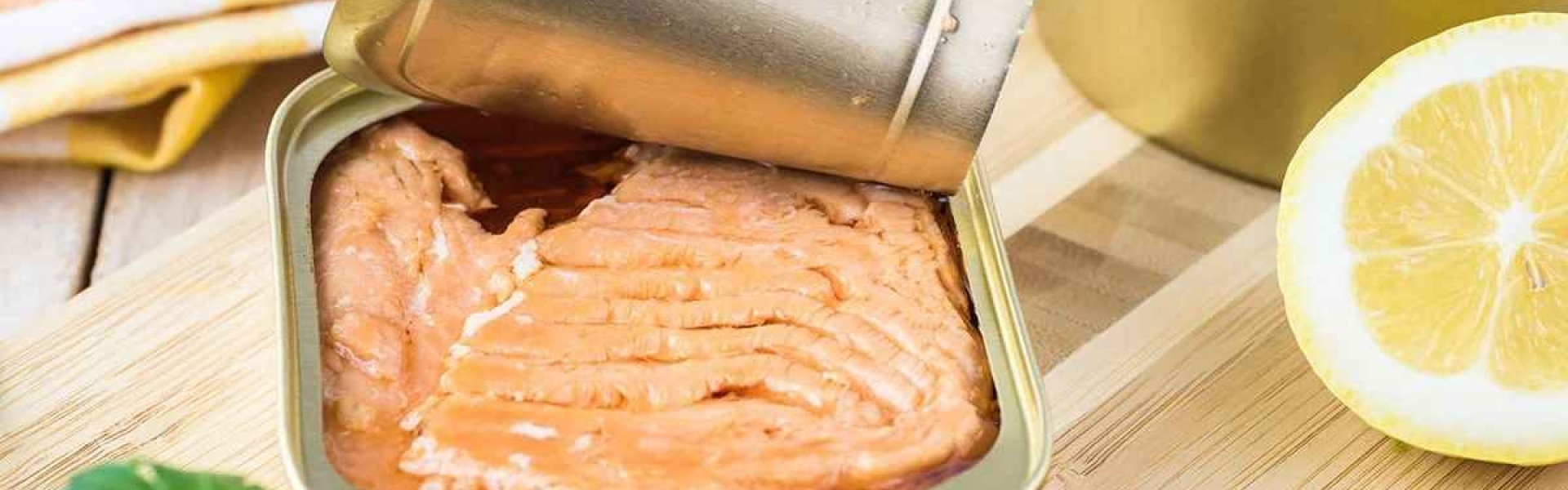 Should we eat tuna oil or not?